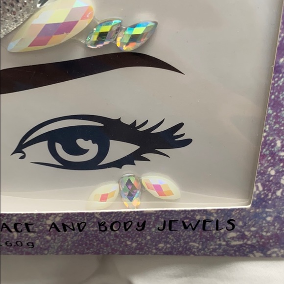 Face jewels - Picture 3 of 4